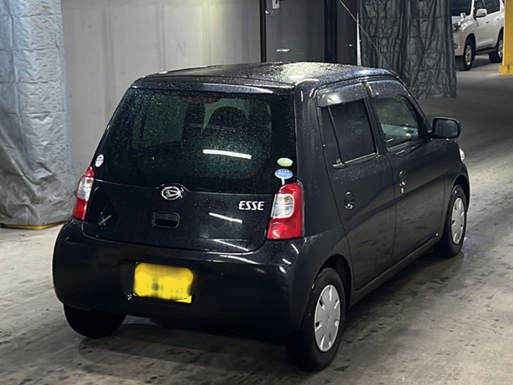 DAIHATSU ESSE