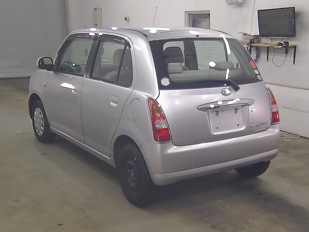 DAIHATSU MIRA GINO