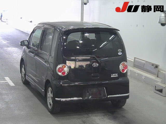 DAIHATSU MOVE LATTE