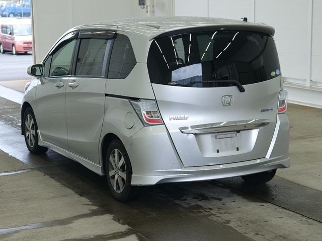 HONDA FREED