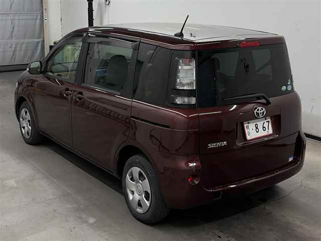 TOYOTA SIENTA