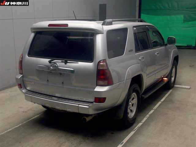 TOYOTA HILUX SURF