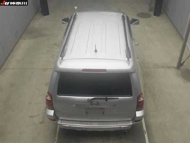 TOYOTA HILUX SURF
