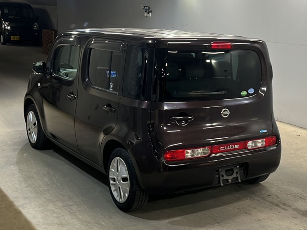 NISSAN CUBE