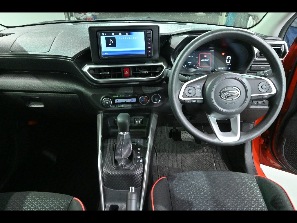 DAIHATSU ROCKY