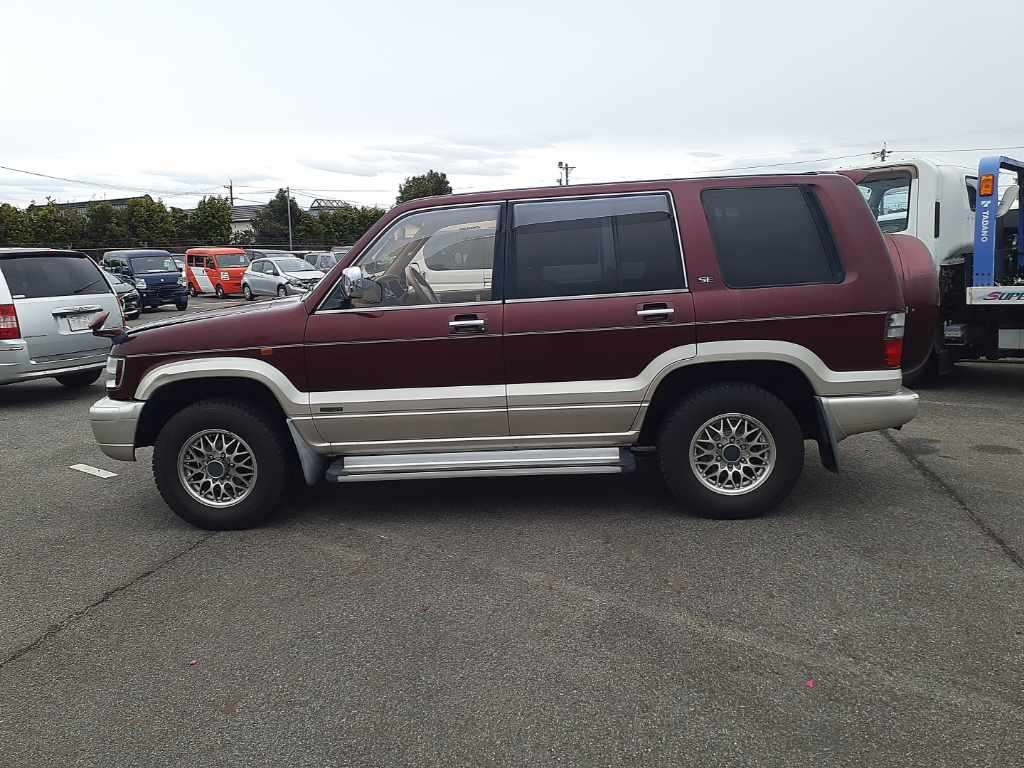 ISUZU BIGHORN
