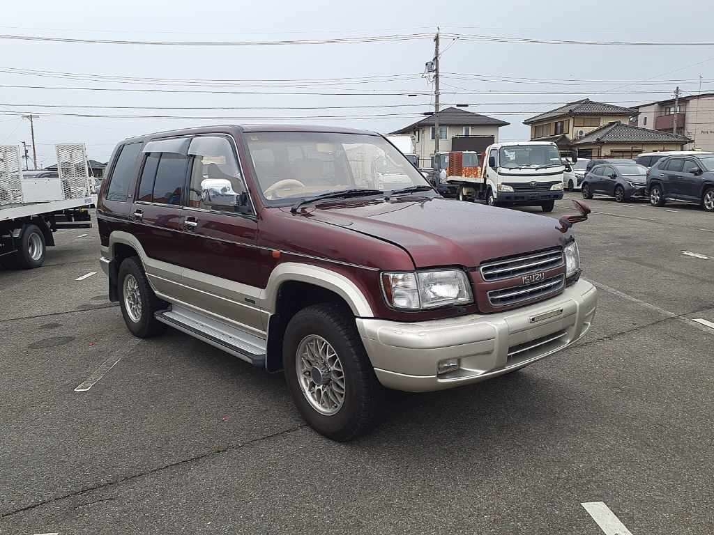 ISUZU BIGHORN