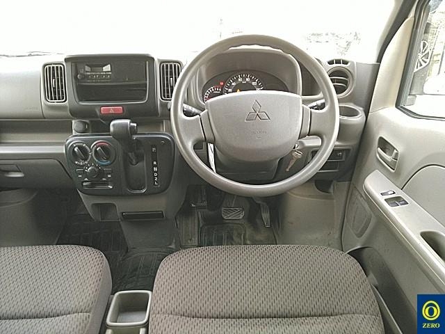 MITSUBISHI MINICAB
