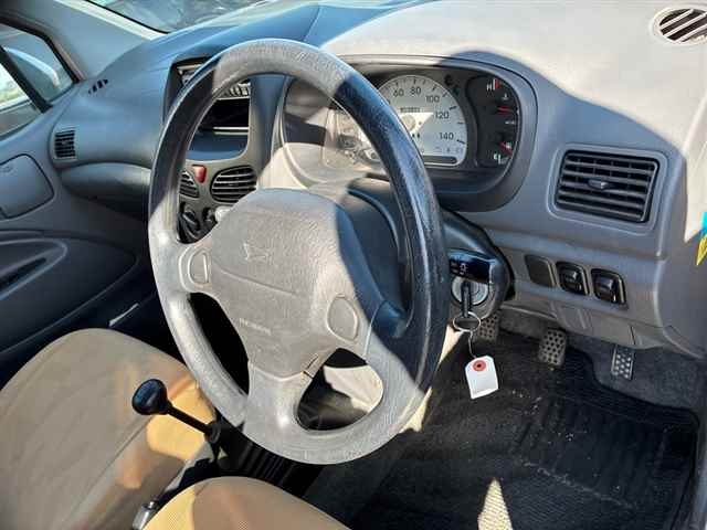 DAIHATSU MAX