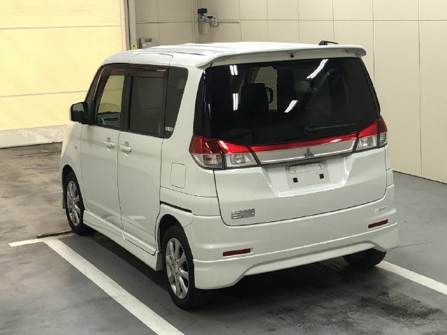 MITSUBISHI DELICA D:2