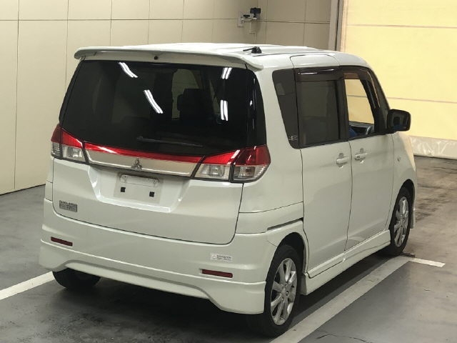 MITSUBISHI DELICA D:2