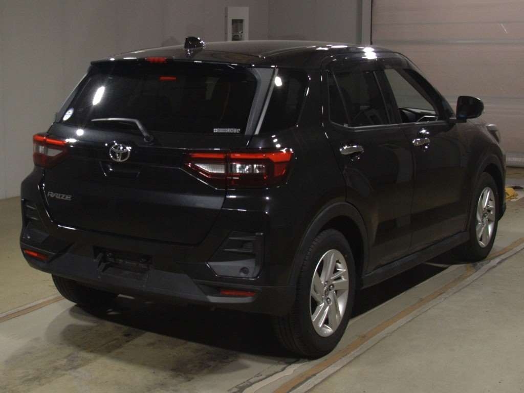 TOYOTA RAIZE