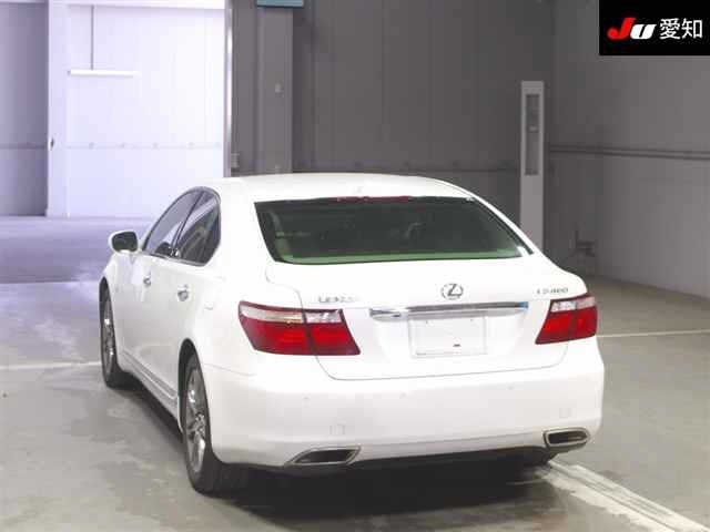 LEXUS LS460