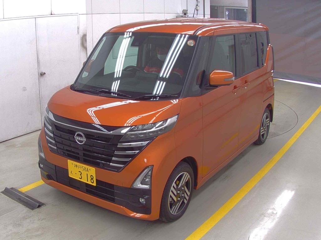 NISSAN ROOX