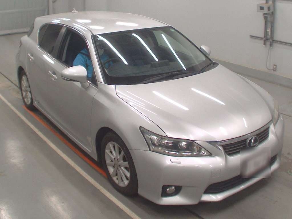 LEXUS CT200H