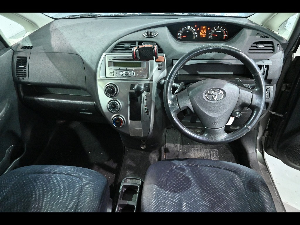 TOYOTA RACTIS