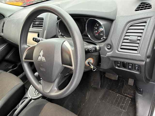 MITSUBISHI RVR