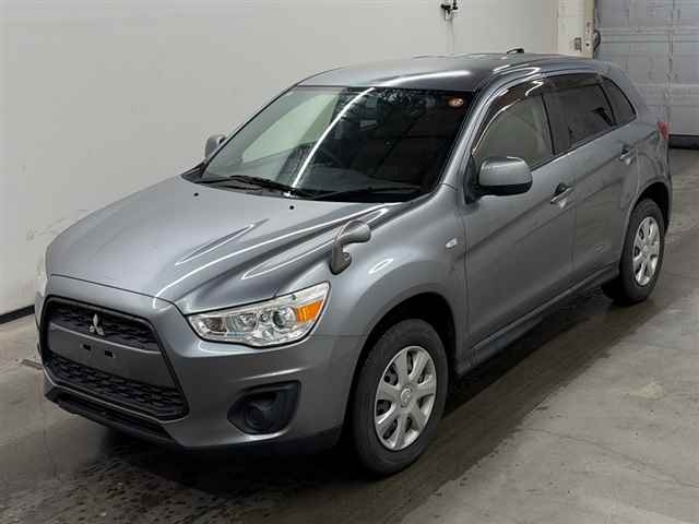 MITSUBISHI RVR