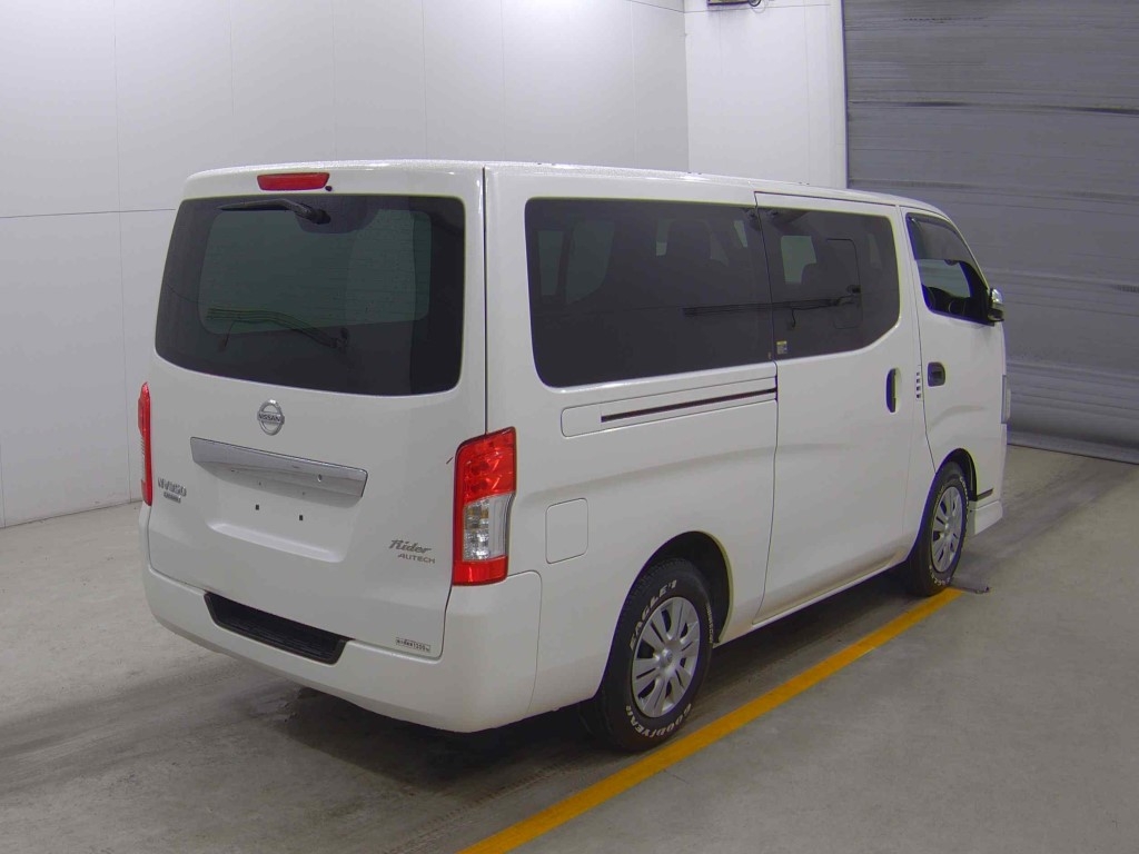 NISSAN NV350 CARAVAN