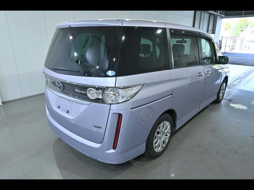 MAZDA BIANTE