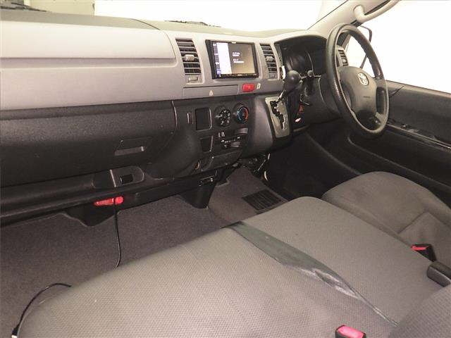 TOYOTA REGIUS ACE