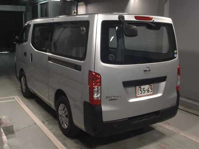 NISSAN NV350 CARAVAN