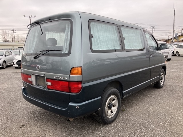 TOYOTA GRANVIA