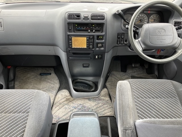 TOYOTA GRANVIA