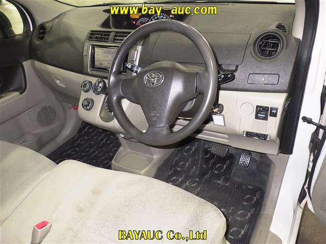 TOYOTA PASSO SETTE