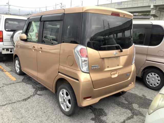 NISSAN DAYZ ROOX