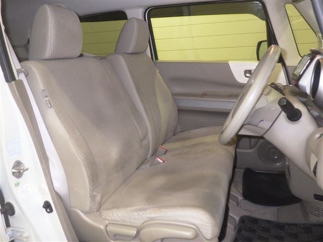 HONDA N-BOX SLASH