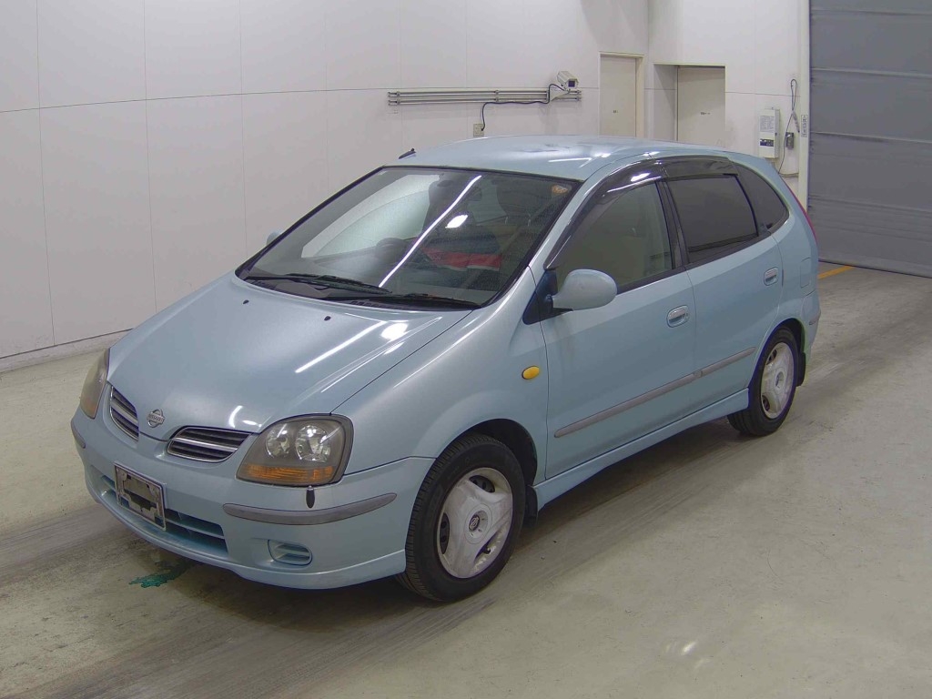 NISSAN TINO