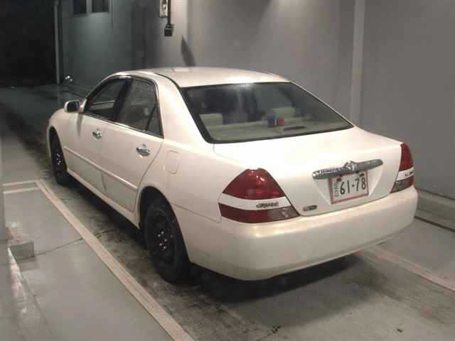TOYOTA MARK II