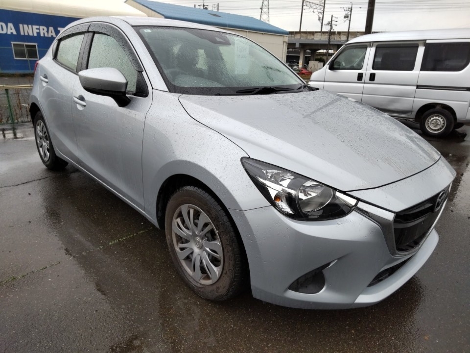 MAZDA MAZDA2