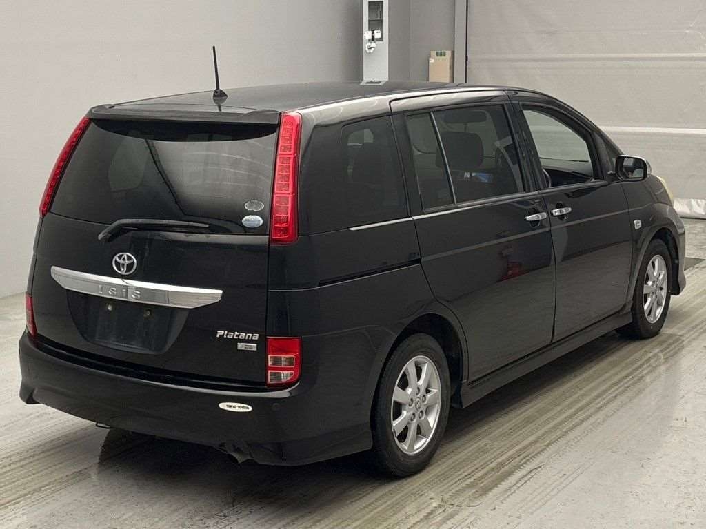 TOYOTA ISIS