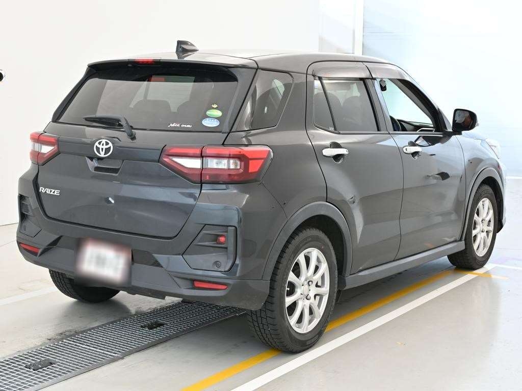 TOYOTA RAIZE
