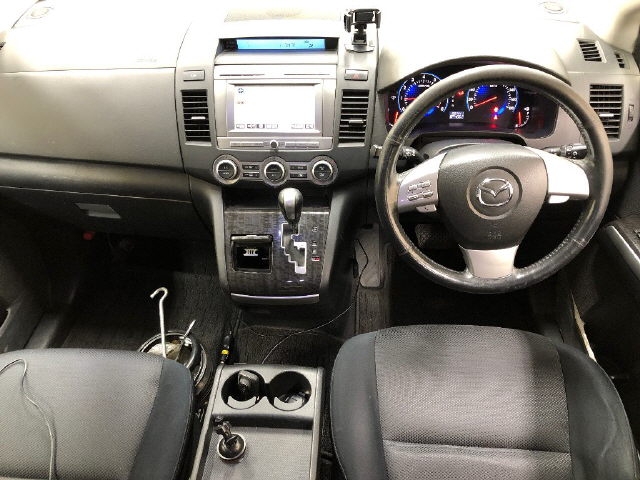 MAZDA MPV