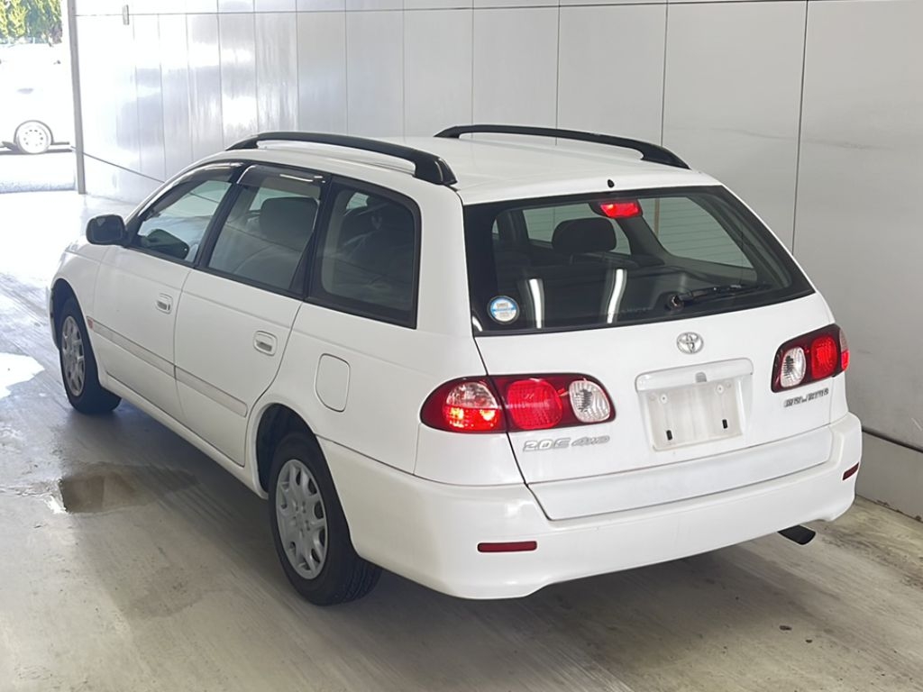 TOYOTA CALDINA