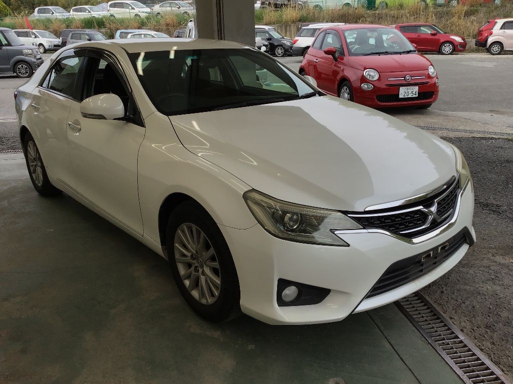 TOYOTA MARK X