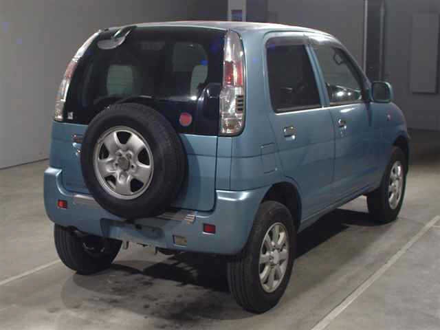 DAIHATSU TERIOS KID