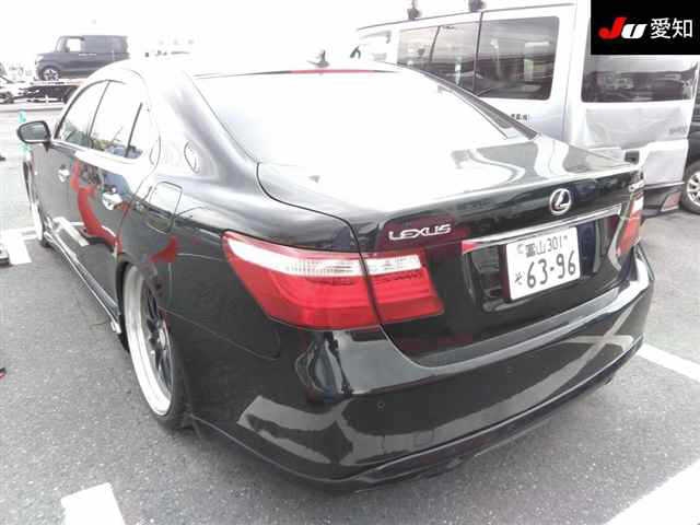 LEXUS LS460