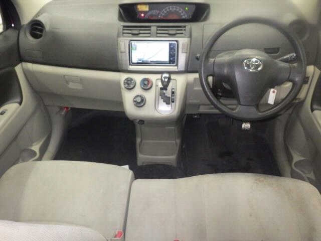 TOYOTA PASSO SETTE