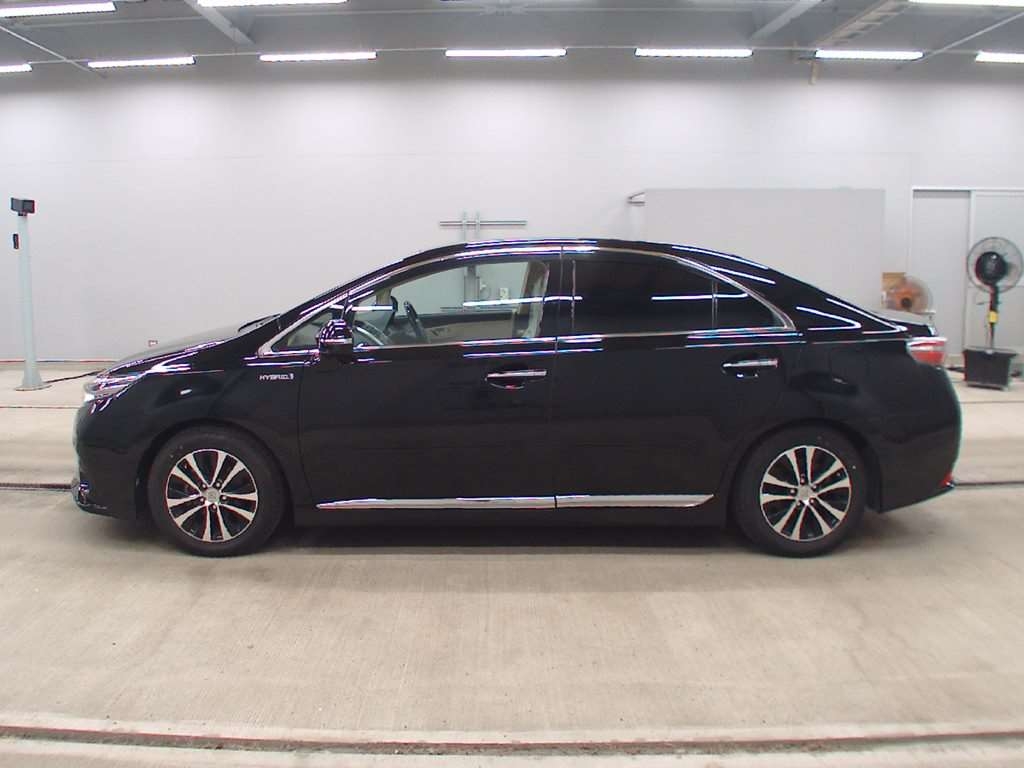 TOYOTA SAI