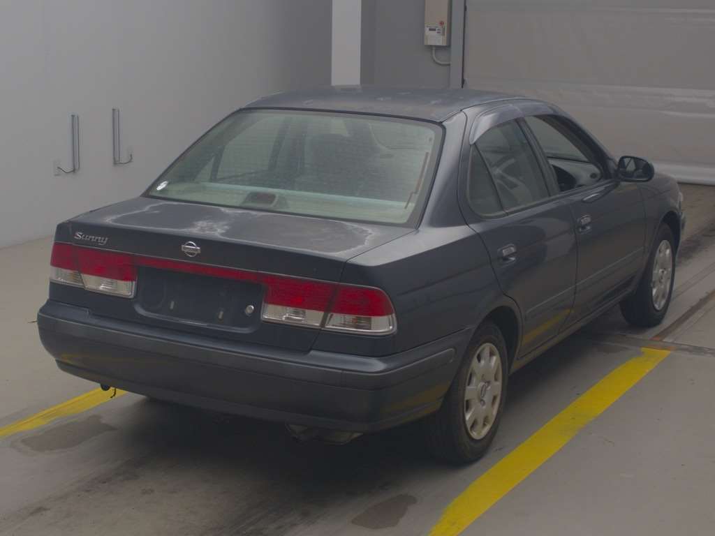NISSAN SUNNY