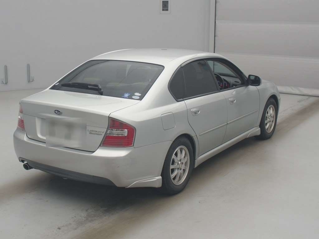 SUBARU LEGACY B4