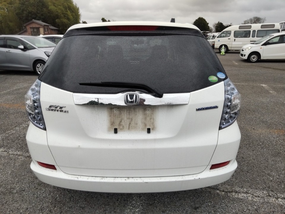 HONDA FIT SHUTTLE