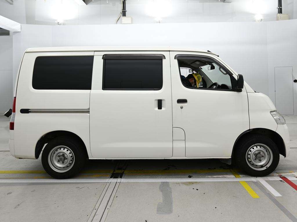 TOYOTA LITE ACE