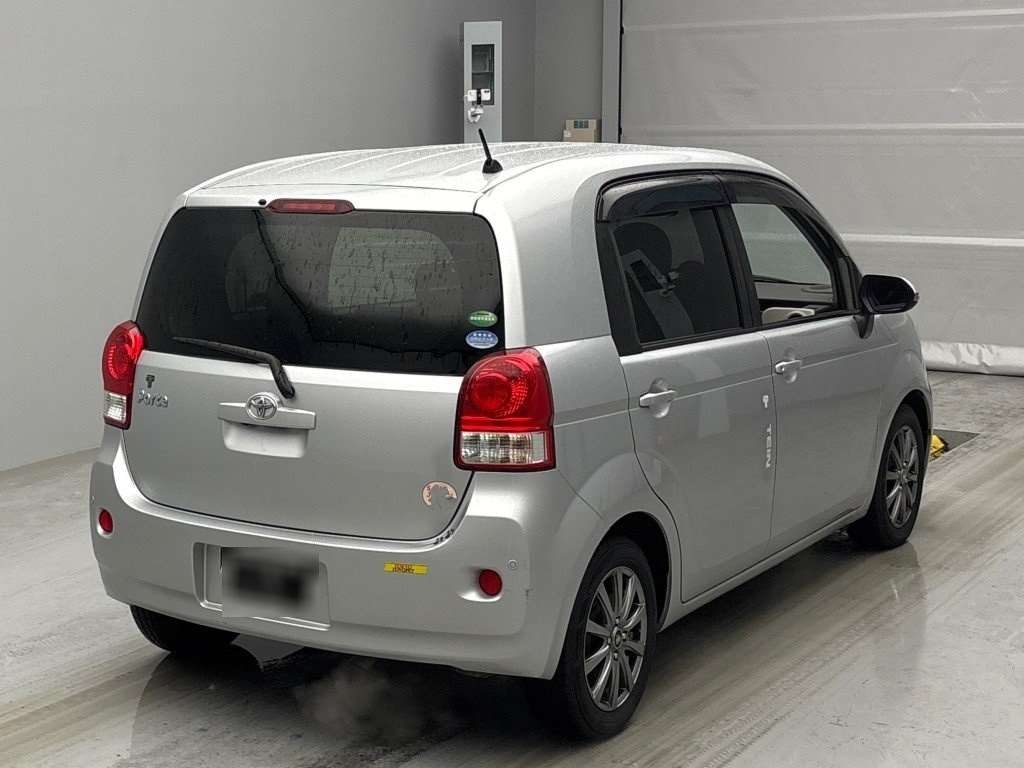 TOYOTA PORTE