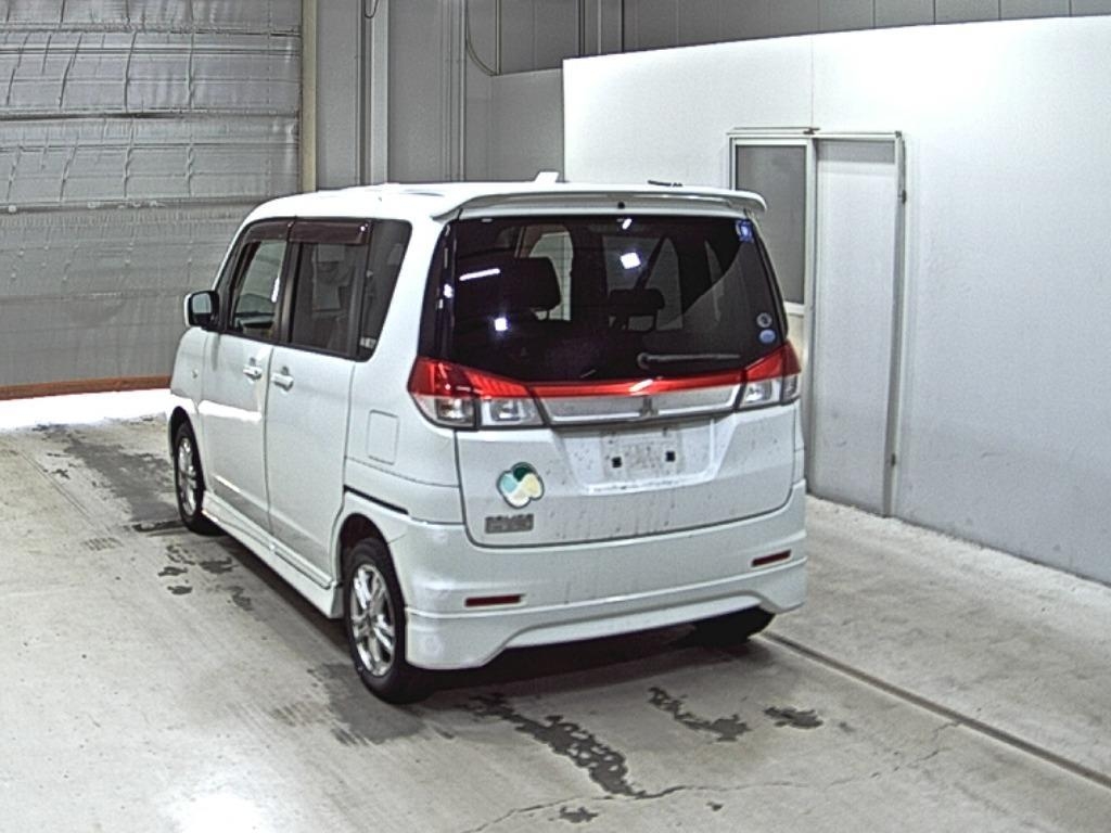 MITSUBISHI DELICA D:2