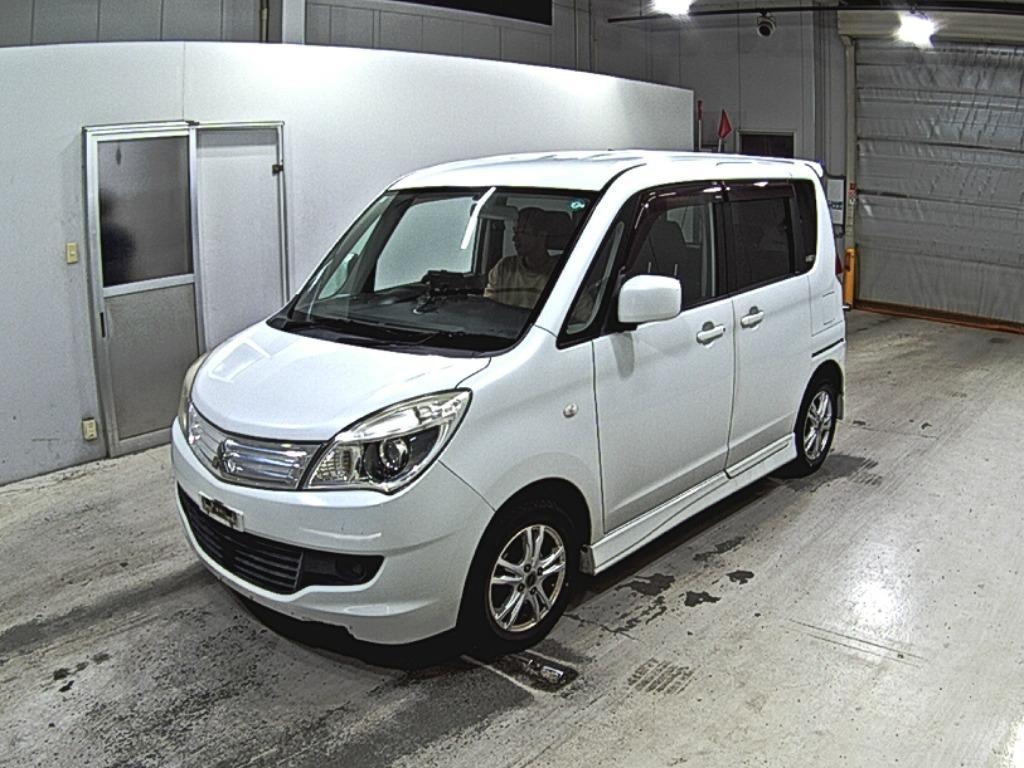 MITSUBISHI DELICA D:2